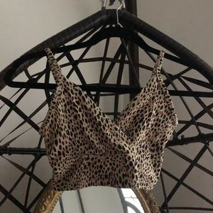 Brandy Melville Crop